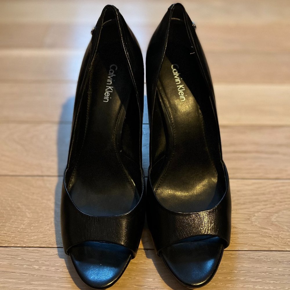 Calvin Klein Black Leather Peep-Toe Heels Size 8M